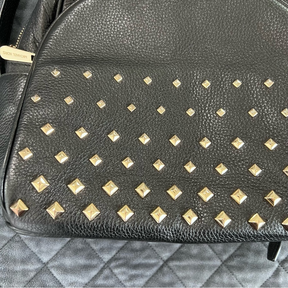 Michael Kors Backpack Women Studded Leather Backpack Black Gold Medium - Picture 3 of 13